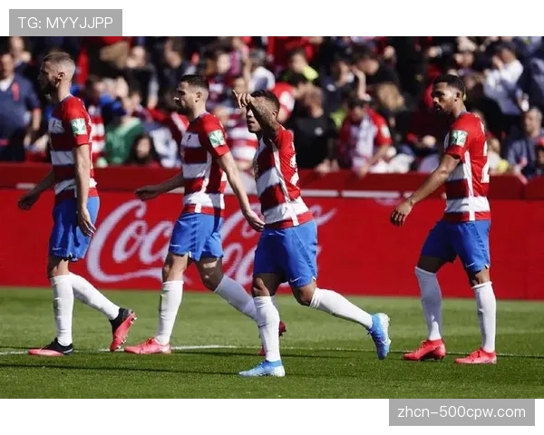 诺丁汉森林积33分，西汉姆联积32分，四队陷入保级生死肉搏